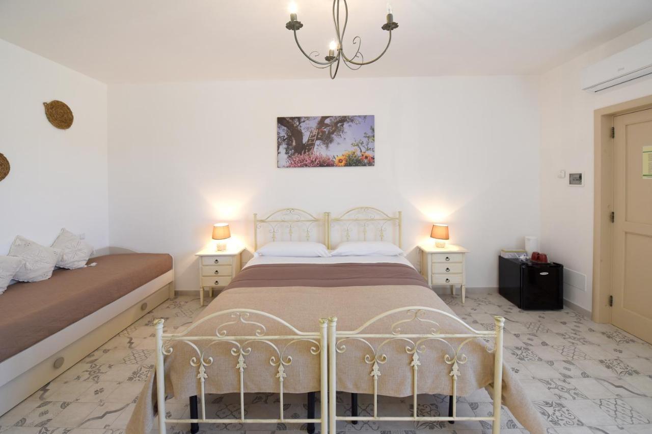 Masseria Peppeturro 奇斯泰尼诺 外观 照片